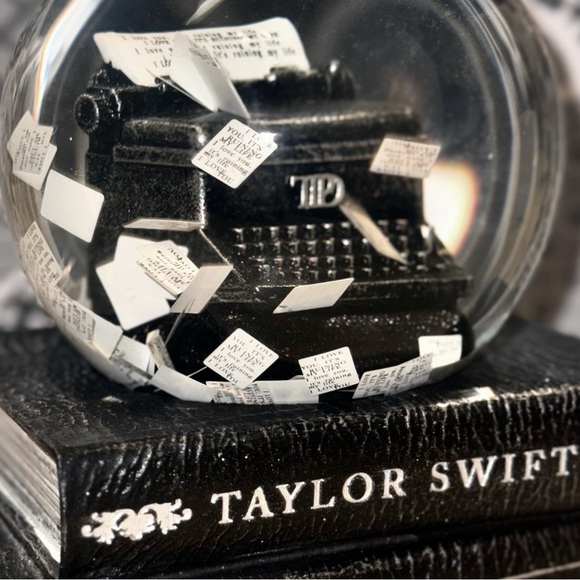 TTPD Typewriter Snow Globe- Taylor Swift •The Tortured Poets Department NIB - Picture 1 of 5